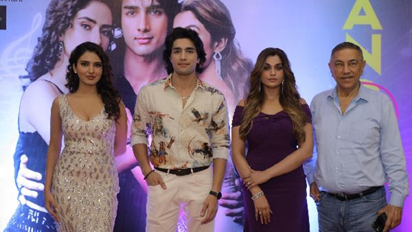 Andaaz 2: First Song Rabba Ishq Na Hove 2.0 Launched In Patna