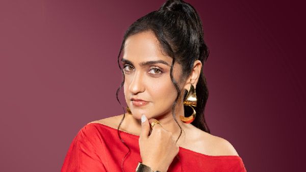 Singer Asees Kaur Releases Her Debut EP ‘Broken’ with Composer Goldie Sohel