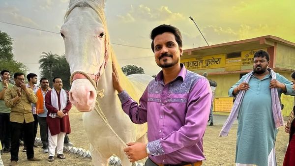 Aasif Khan Hospitalized: Panchayat's 'Damad Ji' Suffers Heart Attack At 34; Shares Health Update From Hospital