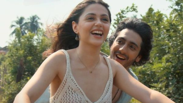 Saiyaara Collection Day 10 Early Trends: Amid Success Bash, Will Ahaan-Aneet's Film Hit 250 Cr In 2nd Weekend?