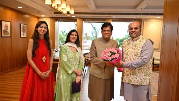 Union Minister Shri Piyush Goyal Applauds Ameya Dabli’s Cultural Tour ‘Krishnaa – Music, Bliss & Beyond’ for R