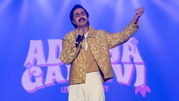 Aditya Gadhvi Ni Navratri: Singer Aditya Gadhvi's Rang Morla Back Home - 10 Days, 1 Voice, Infinite Energy