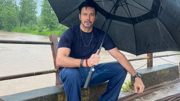 Rajniesh Duggall Urges Fans to Stay Safe Amid Mumbai Rains