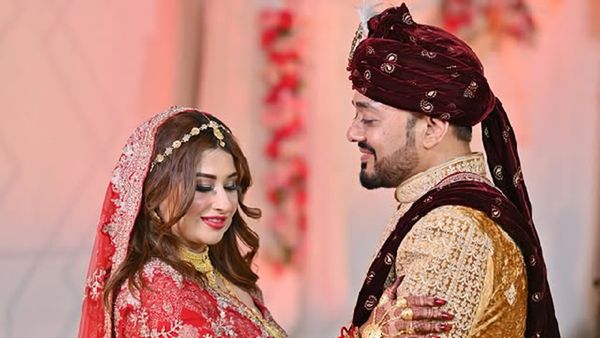 Bigg Boss 12 Fame Saba Khan Ties The Knot In An Intimate Wedding Ceremony
