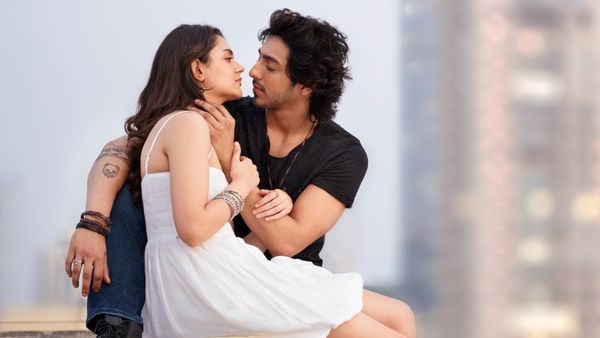 Saiyaara Worldwide Box Office Collection Day 19: Ahaan-Aneet’s Film Enters 500Cr Club; Creates Big Record