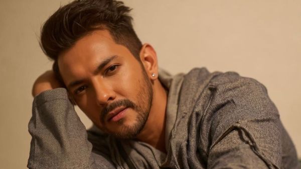 Rise And Fall | Aditya Narayan Shuts Down Arjun Bijlani, Says, 'Dhoodh Peete Bacche Ho kya?'