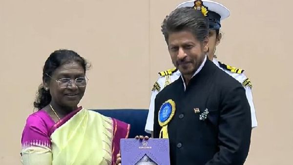 Shah Rukh Khan Receives National Award For Best Actor In Jawan From The President Of India, Droupadi Murmu