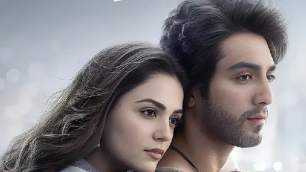 Gen Z Fans Celebrate Ahaan Panday And Aneet Padda By Naming A Star Saiyaara - Check DEETS