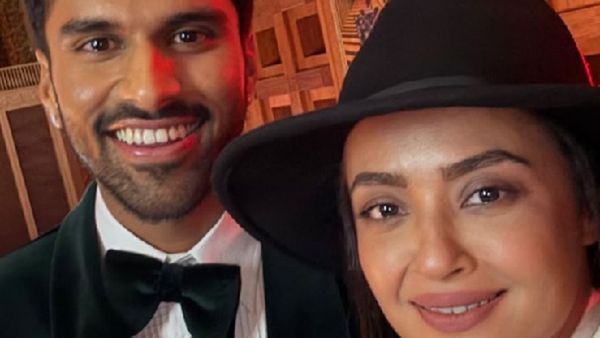 Indian Cricketer Washington Sundar As He Meets Actress Surveen Chawla - 