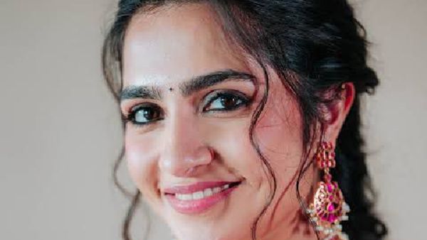 Fan Travels 700+ Kilometers To Meet Rukmini Vasanth — And Her Reaction Wins The Internet!