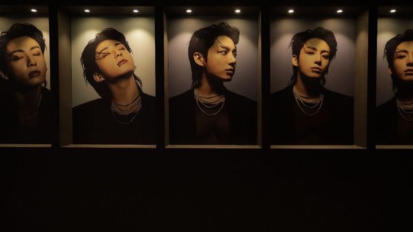 BTS’ Jung Kook Brings ‘GOLDEN: The Moments’ Exhibition To India, Offering Fans A Rare Inside Look