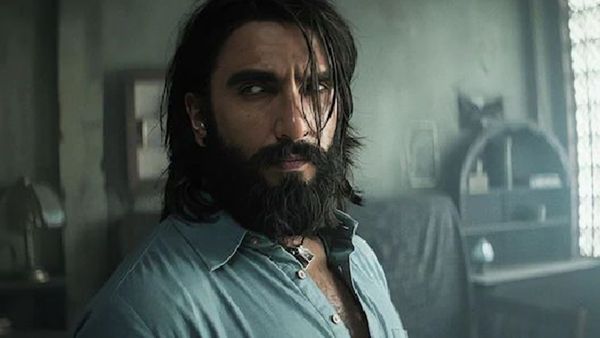 Lootera Director Vikramaditya Motwane Praises Dhurandhar Star: 