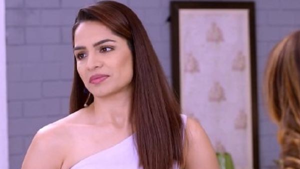 Shikha Singh To Make Her Comeback After 6 Years; To Play Key Role In Jagadhatri | EXCLUSIVE