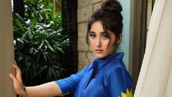 Ashnoor Kaur Redefines Responsible Celebrity Influence Online Through THIS Initiative