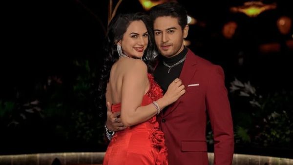 Akanksha Chamola Clears Air On Rumoured Rift With Gaurav Khanna: Log Kuch Aur Samajh Rahe Hain