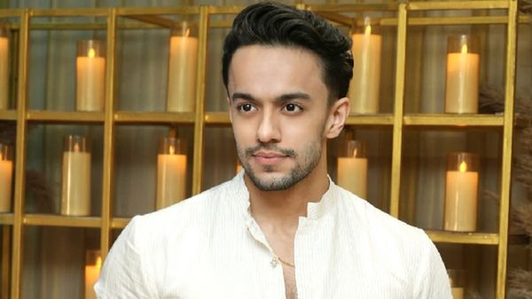 Hirav Mehta Overwhelmed As Dhurandhar Joins Rs 1,200+ Cr Club; “Looking Back At The Journey, The Countless...