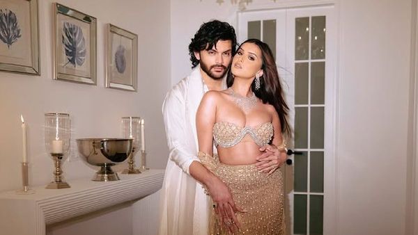 Veer Pahariya Shares A Cryptic Post Amid Break Up Rumours With Tara Sutaria: Waqt Bura Ho Ya Achcha...