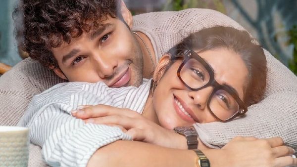 Do Deewane Seher Mein Advance Booking Open: Mrunal & Siddhant Promises a Love Story You Can’t Miss