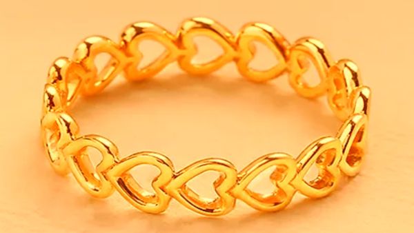 Gold, Silver Rate Today in India Rises for 2nd Straight Session: Check Latest 22K, 24K, 18K Gold & Silver Prices on 9 February 2026, Chocolate Day; Experts Advise Caution; Should Buy Gold or Not?