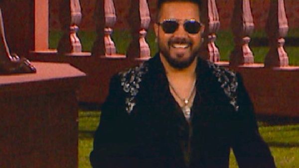 The 50 Episode: Mika Singh Enters As The Lion Declares, “The King Has Arrived”