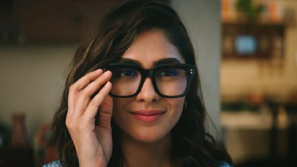 Do Deewane Seher Mein Trailer Out: Mrunal Thakur Brings Back The Charm Of Feel-Good Rom-Coms