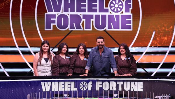 Wheel Of Fortune Episode: Identical Triplets Leave Akshay Kumar Wondering: How Does Your Mother Recognise You?