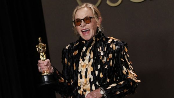Oscars 2026: Amy Madigan Wins Her First Academy Award At 75; 40 Years After Her 1st Nomination