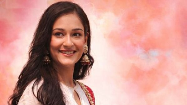 Prathaon Ki Odhe Chunri: Beendani Actress Shreya Jain On Working With Kushagre Dua And A Warm Set Environment