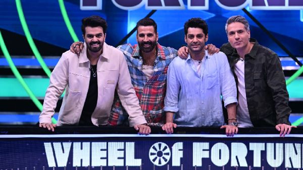 Wheel of Fortune Episode: Sony SAB’s Upoming Show ’Yaadein’ Takes Spotlight As Iqbal Khan Joins Akshay Kumar