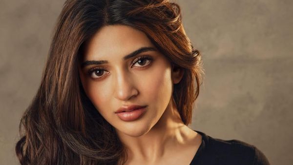 Fans Hail Sreeleela For Her Resilience and Commitment to Work During Periods - See REACTIONS