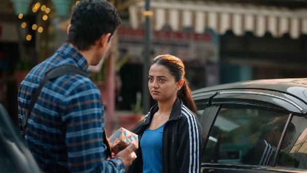 Gullak Season 5 Cast: Helly Shah Joins The World, Promises A Fresh Emotional Twist
