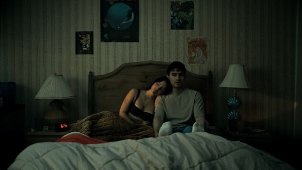 Inde Navarrette On Her Character In Obsession — “She Is The First Character That I Understood Completely”
