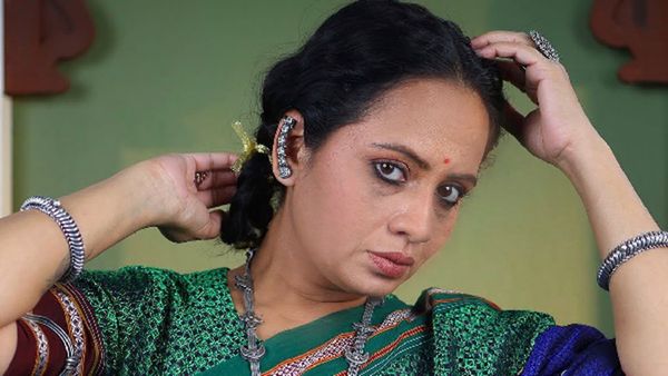 Smita Tambe On Playing Kamala Maa In Shree Baba Neeb Karori Maharaj, Starring Subodh Bhave