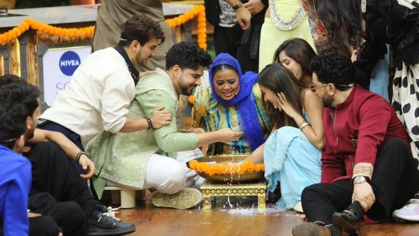 Laughter Chefs 3 Epi 52 TWIST: Karan Kundrra Or Tejasswi Prakash- Who Won Ring Ceremony Game?