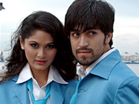 ರಾಕಿ: ಬಿಯಾಂಕ ಬಿಂಕ, ಯಶ್ ಯಶಸ್ಸು