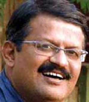 ಕೇಸರಿ ಹರವೂ ಈಗೇನು ಮಾಡುತ್ತಿದ್ದಾರೆ?