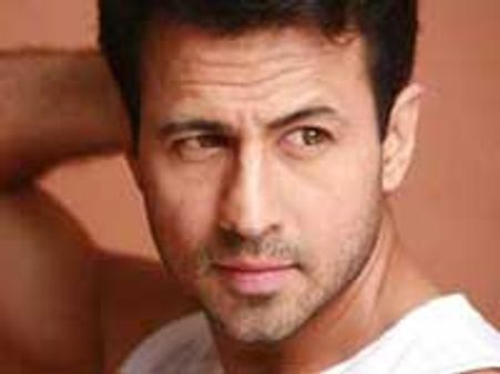 ಬಾಲಿವುಡ್ ನಟ ಆರ್ಯನ್ ವೈದ್ ಕನ್ನಡ ಪ್ರೇಮ