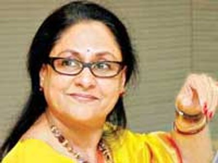 36-24-36 ಚಿತ್ರದಲ್ಲಿ ಜಯಾ ಬಚ್ಚನ್