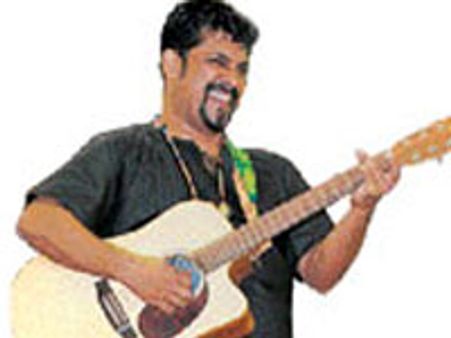 ರಘು ದೀಕ್ಷಿತ್ ಸಂಭಾವನೆ ರು.1 ಕೋಟಿಯಂತೆ!