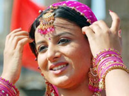 ಸದ್ದಿಲ್ಲದಂತೆ ಯುಗಾದಿ ದಿನ ಸೆಟ್ಟೇರಿದ ಹುಚ್ಚಿ ಚಿತ್ರ