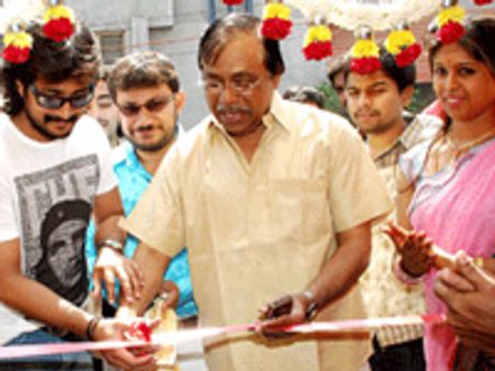 ಹೊಸ ಪ್ರತಿಭೆಗಳ ಕಾರ್ಖಾನೆ ಸ್ಟಾರ್ ಕ್ರಿಯೇಟರ್ಸ್!