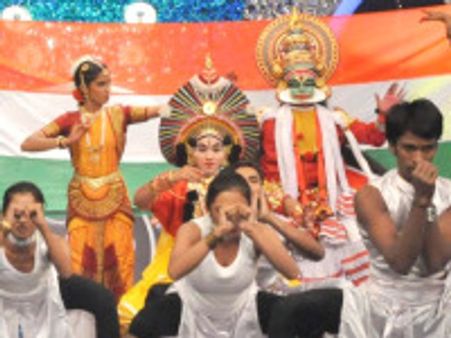 ಗುರು ಶಿಷ್ಯರ ಜೋಡಿಯ 'ಕುಣಿಯೋಣು ಬಾರಾ'