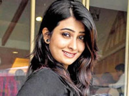 ಎಚ್ಡಿಕೆ, ಯಡ್ಡಿ ಹುತ್ತಕ್ಕೆ ಕೈಹಾಕಿರುವ ದಯಾಳ್!