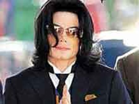 ಖ್ಯಾತ ಪಾಪ್ ತಾರೆ ಮೈಕೇಲ್ ಜಾಕ್ಸನ್ ವಿಧಿವಶ