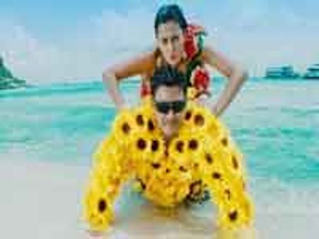 ಕೋಮಲ್ ಚಮಕ್ಕು... ಚಿಂದಿ ಚಿಂದಿ