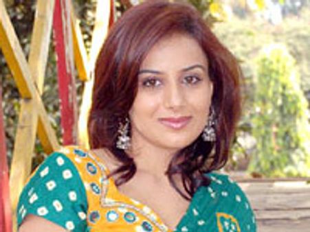 ಬಾರ್ ನಲ್ಲಿ 'ಮಿನುಗು' ಆಡಿಯೋ ಬಿಡುಗಡೆ