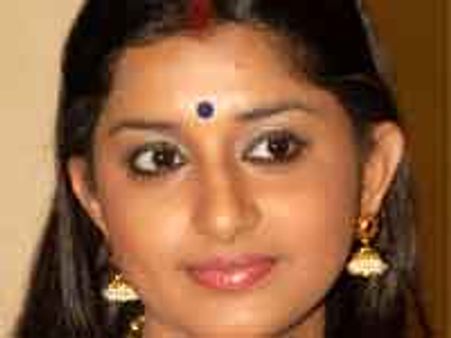 ಶಿವಣ್ಣನ ಗುಣಗಾನ ಮಾಡಿದ ತಂಗ್ಯವ್ವ ಮೀರಾ!