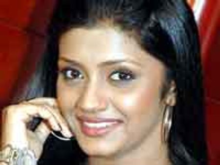 ಮಯೂರ್ ಮುನಿಯಾ; ಹೇಮಂತ್ ಹೌಸ್ ಫುಲ್ ತೆರೆಗೆ