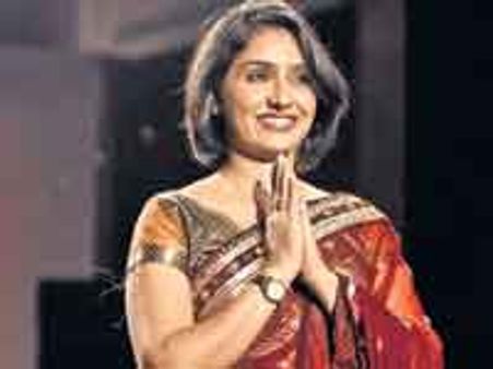 ರ‌್ಯಾಂಪ್ ಮೇಲೆ ಅನು ಪ್ರಭಾಕರ್ ಬಿಂದಾಸ್ ನಡಿಗೆ!