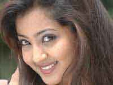 ‘ಧೂಳ್‘ ಚಿತ್ರಕ್ಕೆ ಪ್ರಥಮ ಹಂತದ ಚಿತ್ರೀಕರಣ ಪೂರ್ಣ